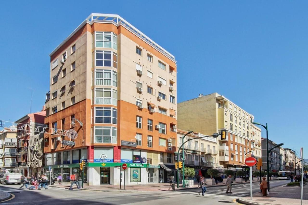 Apartamento En Calle Cuarteles De Dos Habitaciones Málaga Kültér fotó